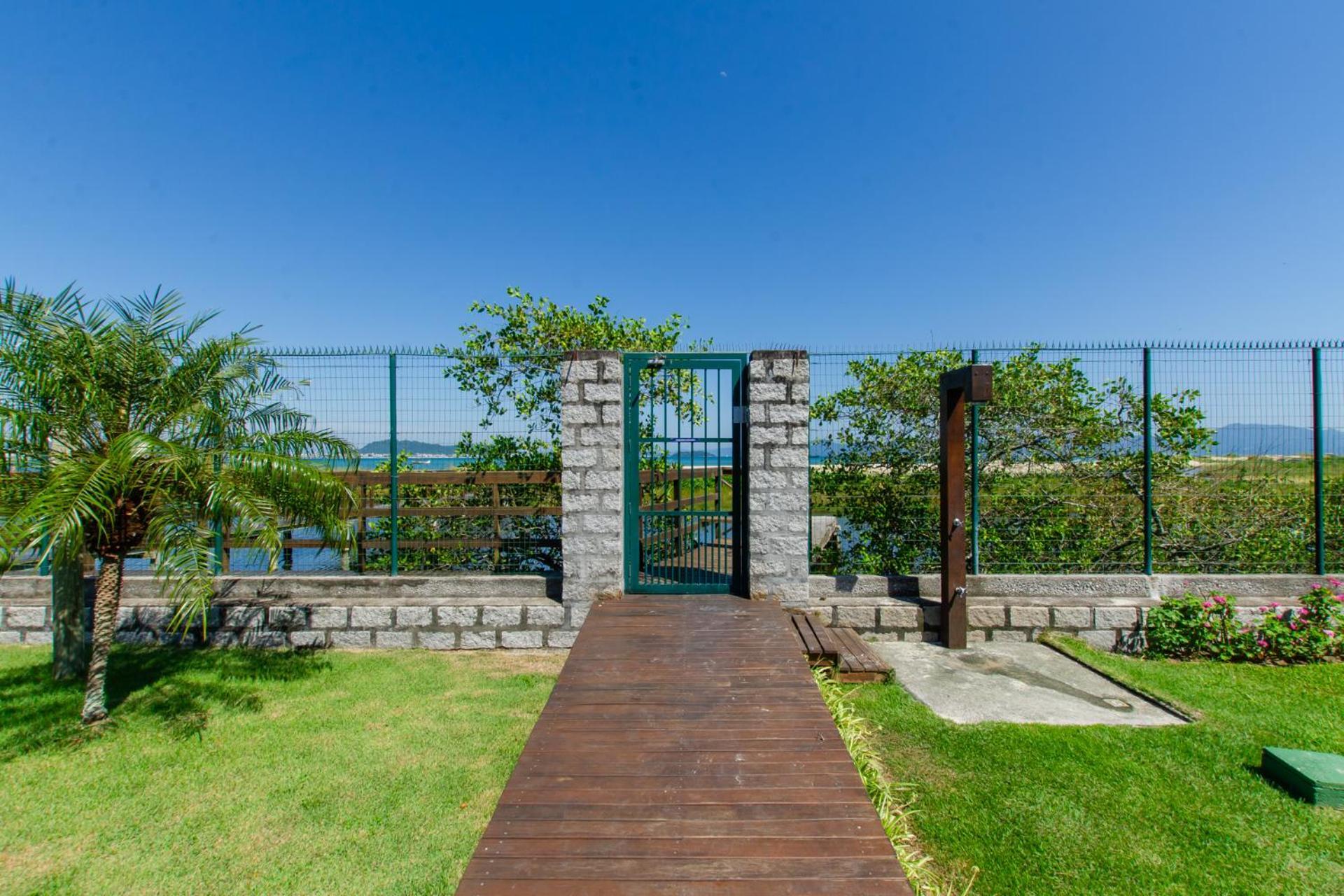 Apto Pe Na Areia Em Com Piscina N1298 Apartment *